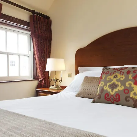 Otel The Mont 4*