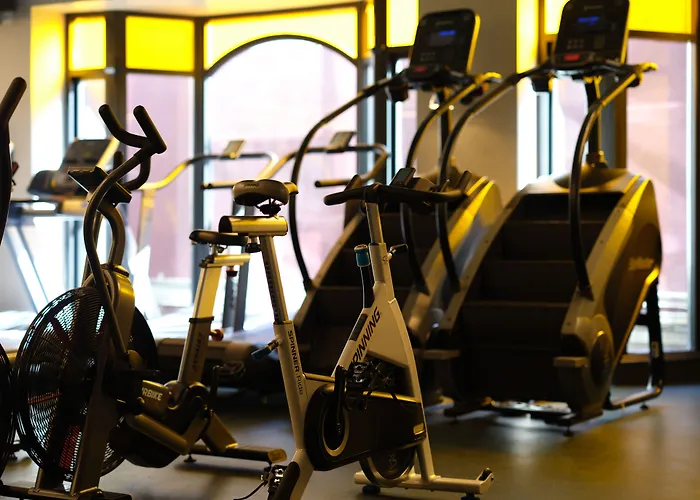 Отель The Mont Дублин