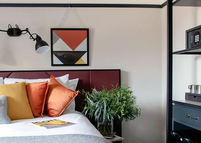 Hotell The Mont Dublin